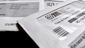 envelope with ballot papers for Portuguese legislative elections